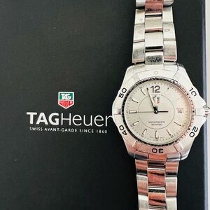 Tag Heuer stainless steel Aquaracer 300M quartz watch silver 27mm